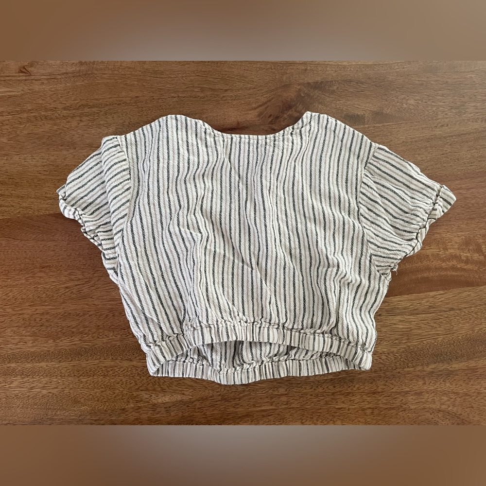 Rylee & Cru Joelle cropped top, micro stripe, size 8-9